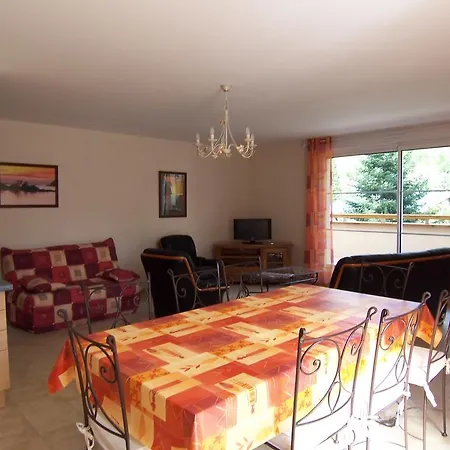 Apartment Le Trianon